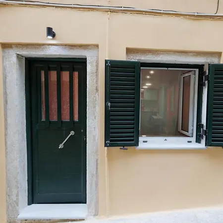 דירות Corfu  Casa Lefteritsa מראה חיצוני תמונה